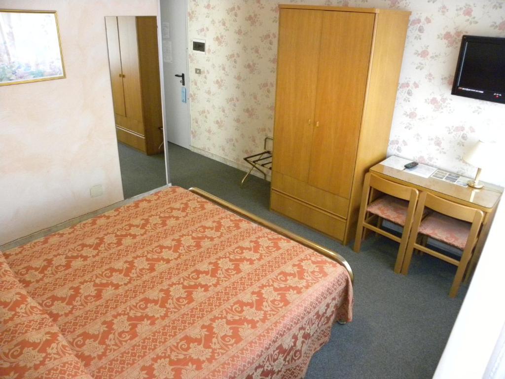 Hotel Rosengarten Pavia Værelse billede