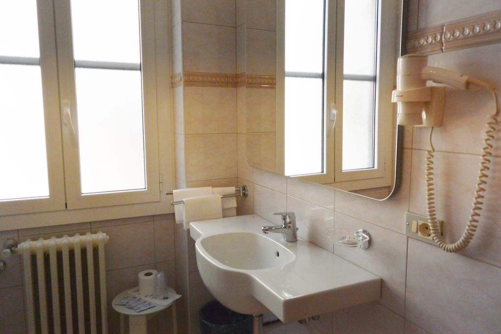 Hotel Rosengarten Pavia Eksteriør billede
