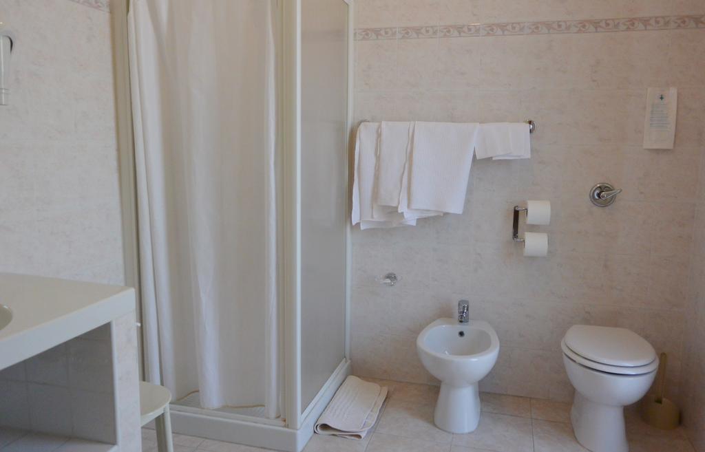 Hotel Rosengarten Pavia Eksteriør billede